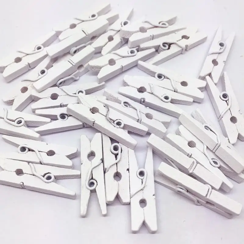 

50pcs 2.5cm Mini Wooden Clothes Pegs Natural Wooden Photo Paper Peg Pin Clothespin Clips School Office Decoration Clips Pegs