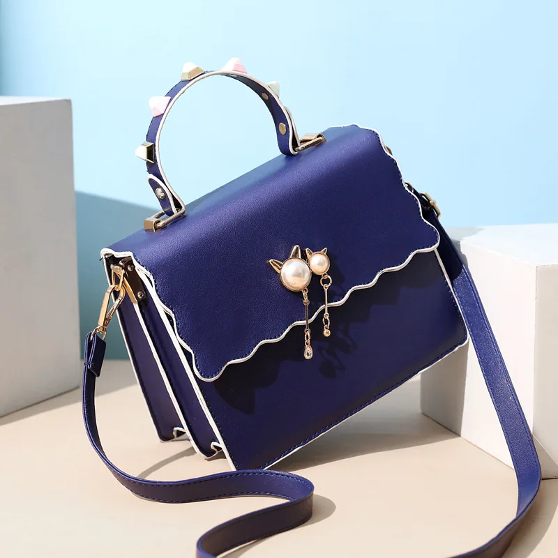 

Women Handbags Trend 2023 Designer Fashion Casual Tote Bag Cat Decorative Bead Solid Color Crossbody Shoulder Female Bag Bolsos