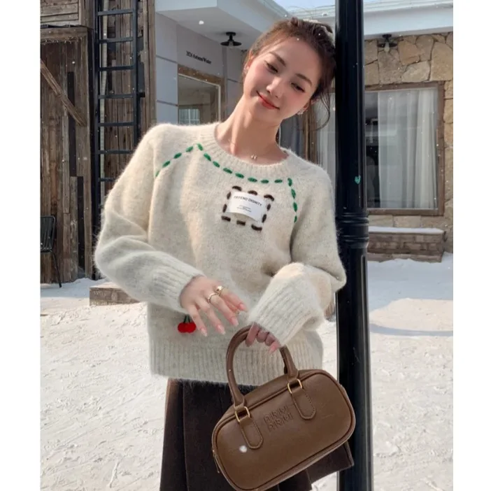 Корейский тривимерный вязаный топ с вишневым дизайном женский зимний новый