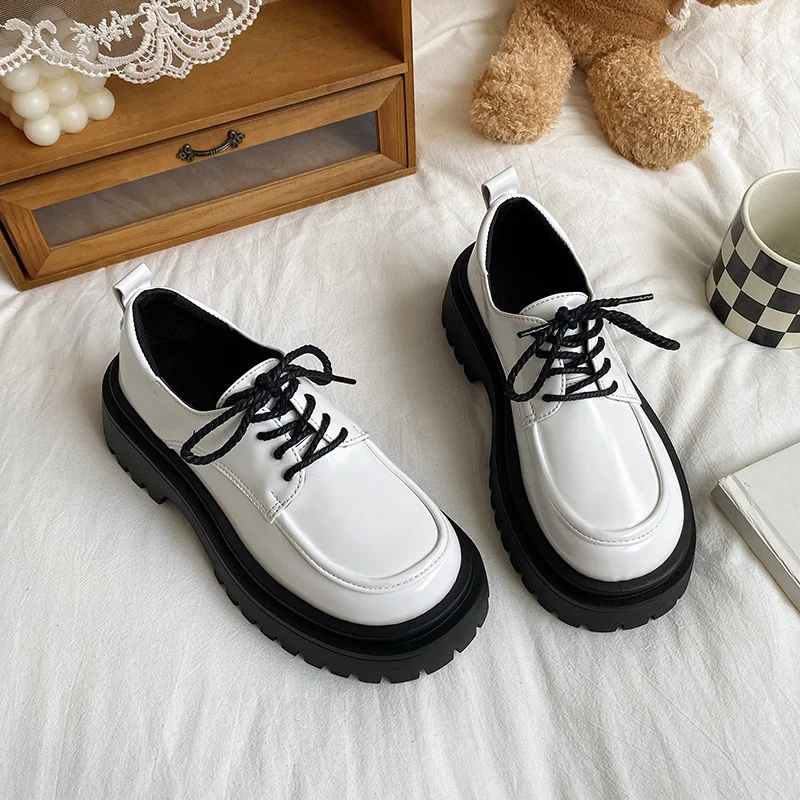 

Women's single shoes platform small leather shoes autumn retro British style shoes casual thick heels 2022 new Zapatillas Mujer