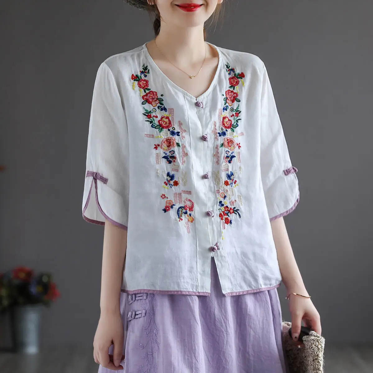 

Vintage Embroidery Shirts Women Retro Slanted Button Up Cotton Linen Blouses Harajuku Slit Half Sleeve Loose Woman Tops Mujer