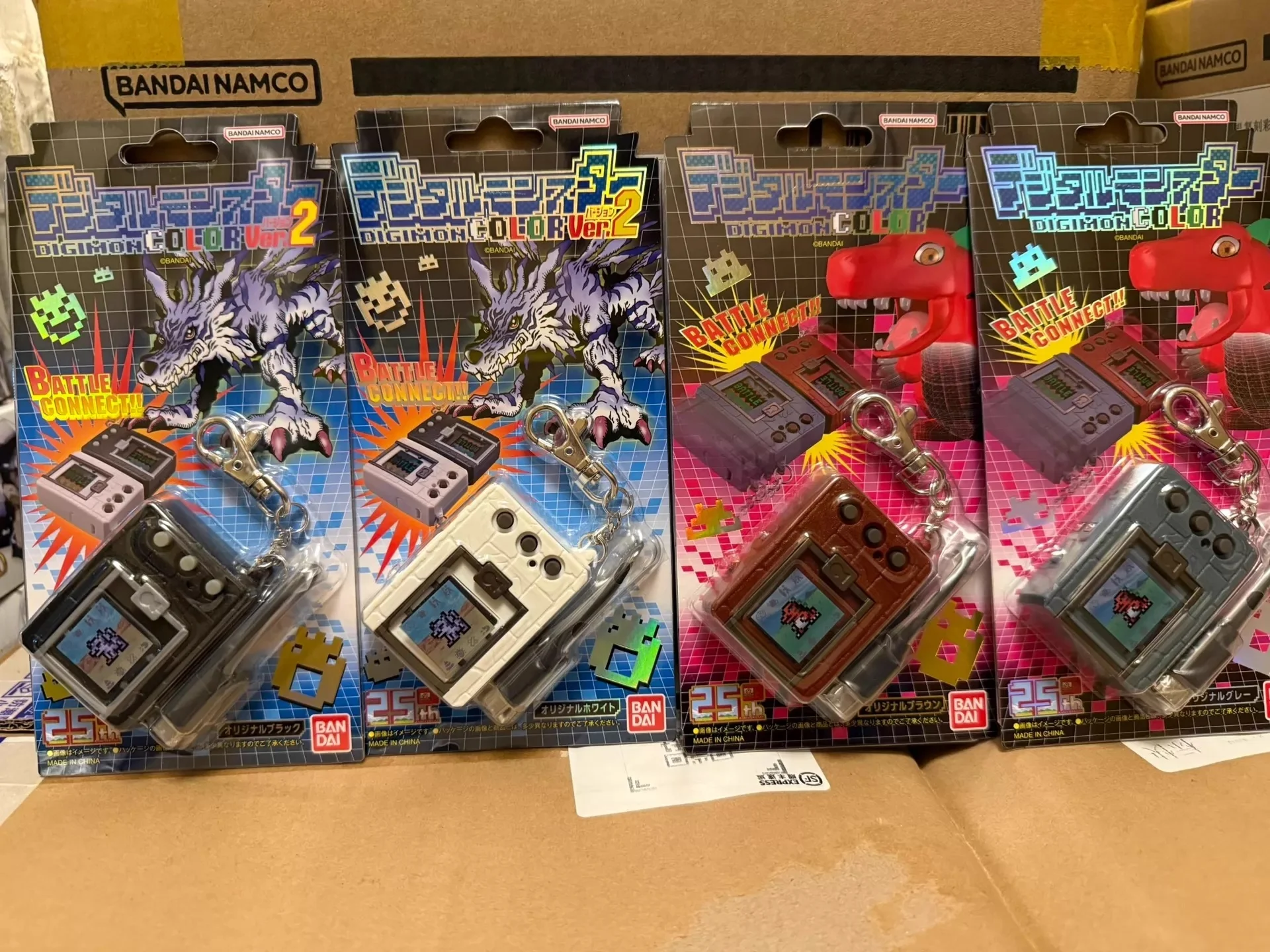 Фото 【В наличии】Bandai Digimon Original Digivice Color, переиздание цветного экрана в честь 25-летия. №3