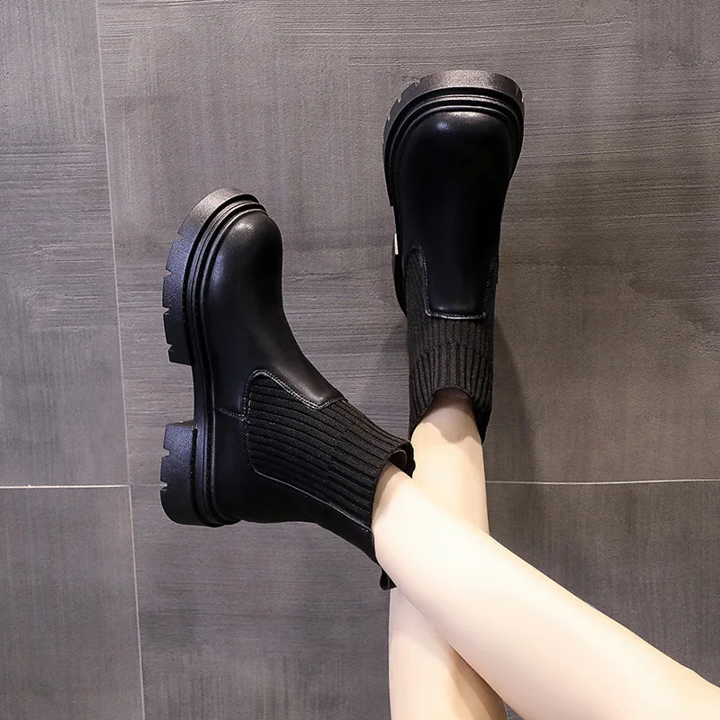 

2022 New Fashion Faux Leather Sock Boots Ladies Platform Ankle Boots Casual Faux Leather Designer Shoes Beige Black