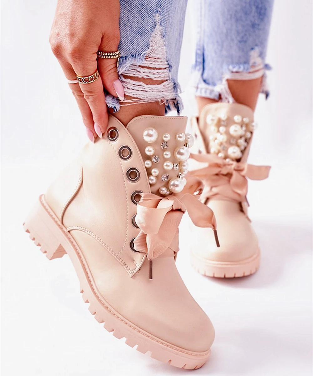 

Женские ботильоны 2022, Осенние мотоциклетные ботинки из искусственной кожи на шнуровке, украшенные жемчугом, повседневная обувь, женские бо...