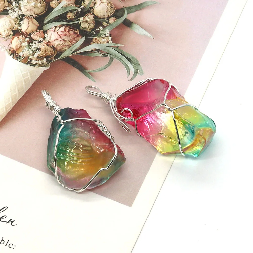 

Exquisite Natural Stone Irregular Tricolor Crystal Pendant 25-55mm Winding Charm Rainbow Jewelry DIY Necklace Earrings Accessory