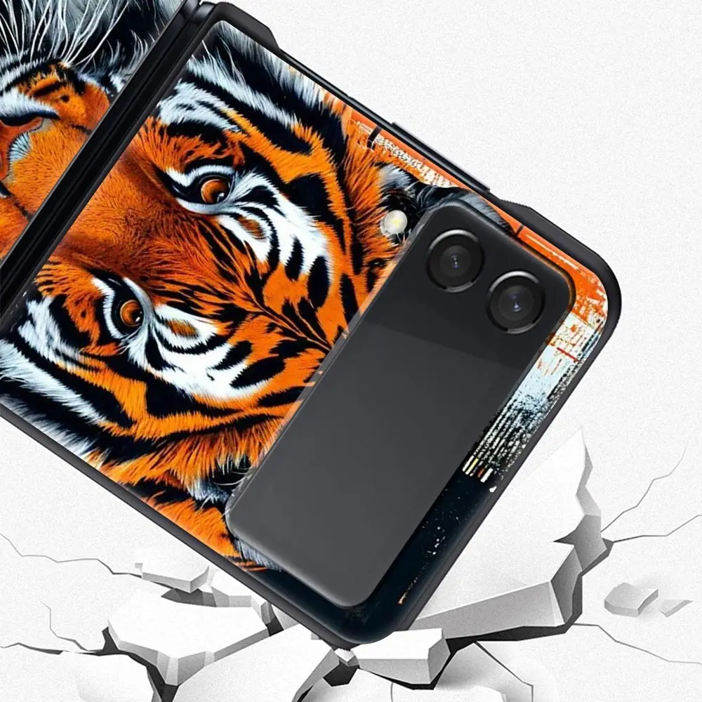 Фото Жесткий чехол для телефона из поликарбоната для Samsung Galaxy Z Flip 7 6 5 4, черный чехол для Galaxy Z Flip 3, складной противоударный чехол с рисунком тигра №5