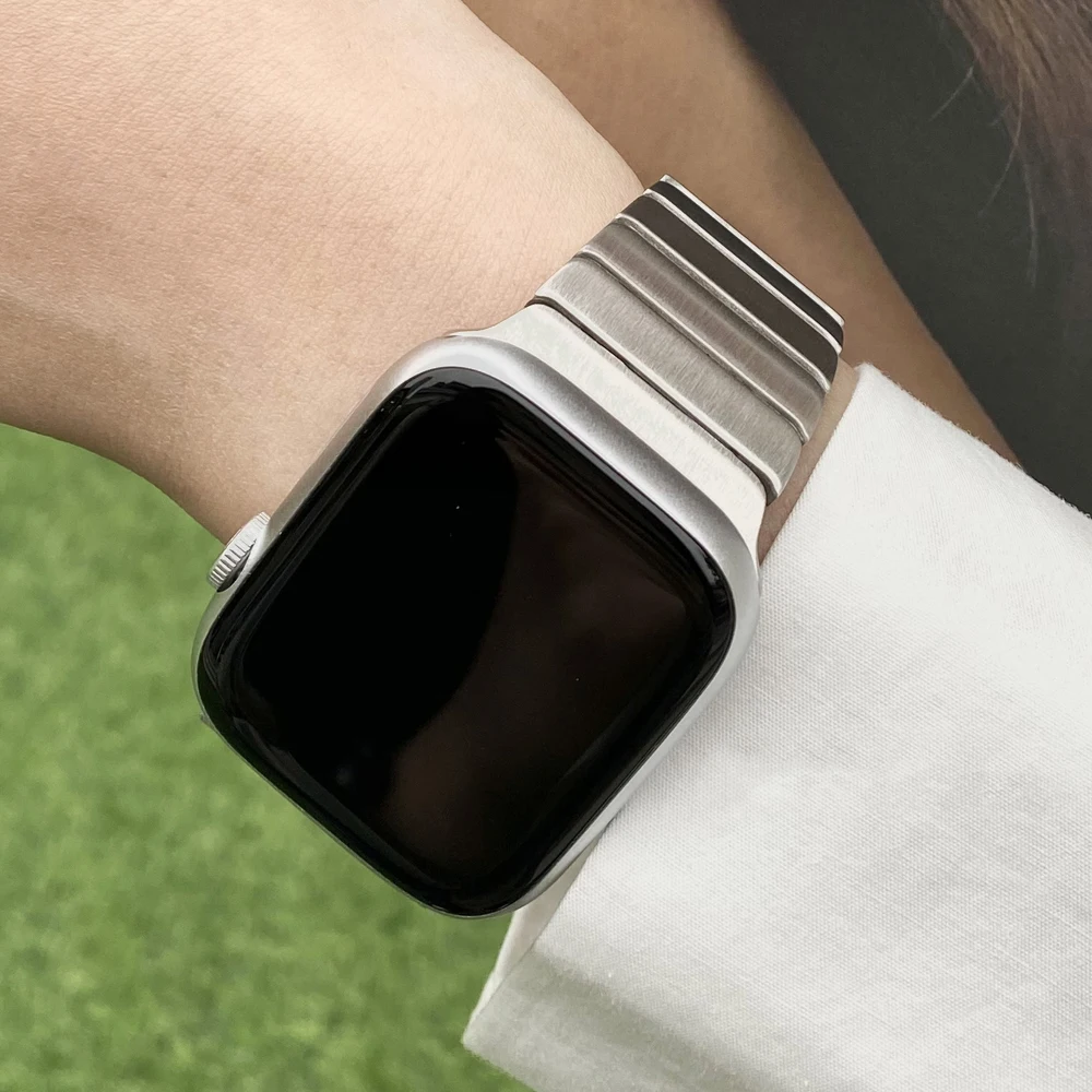 Strap for apple watch Band link bracelet high quality 316L stainless steel alloy adjustable gen.6th iWatch series 8 7 6 SE 5 4 3
