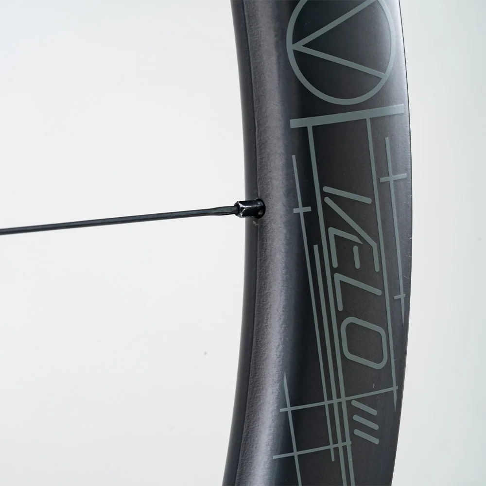 Фото Колеса VCYCLE VELO III Carbon Gravel, 1380 г, обод 36 мм, 24 отверстия, под дисковый тормоз, Tubeless Ready, 700C, легкие колеса для гравийных велосипедов №5