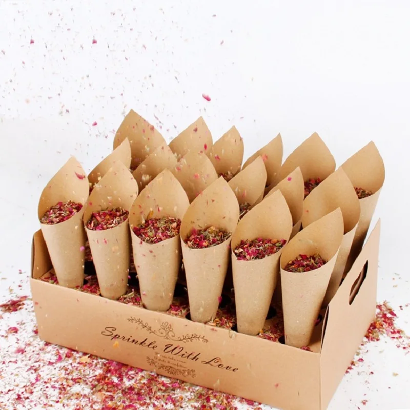 

50PCS Cone Shaped Flower Box Kraft Paper Wedding Confetti Cone Stand Box Rustic Flower Paper Cone Holder Weeding Love Favors