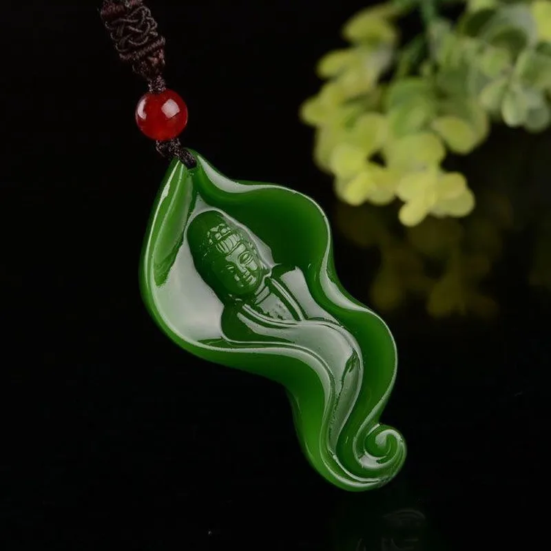 

Xinjiang Hetian Jade Jade Leaves Guanyin Pendant Men Pendant Sweater Chain Jewelry