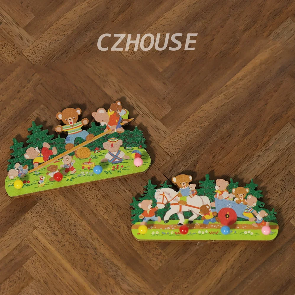 Фото Мини-модель 1:6 и 1:12, мебель для кукольного дома, аксессуары, крючок для медведя, ретро настенный подвесной Bjd Ob11 Gsc Blyth Soldier Lol Miniatures №2