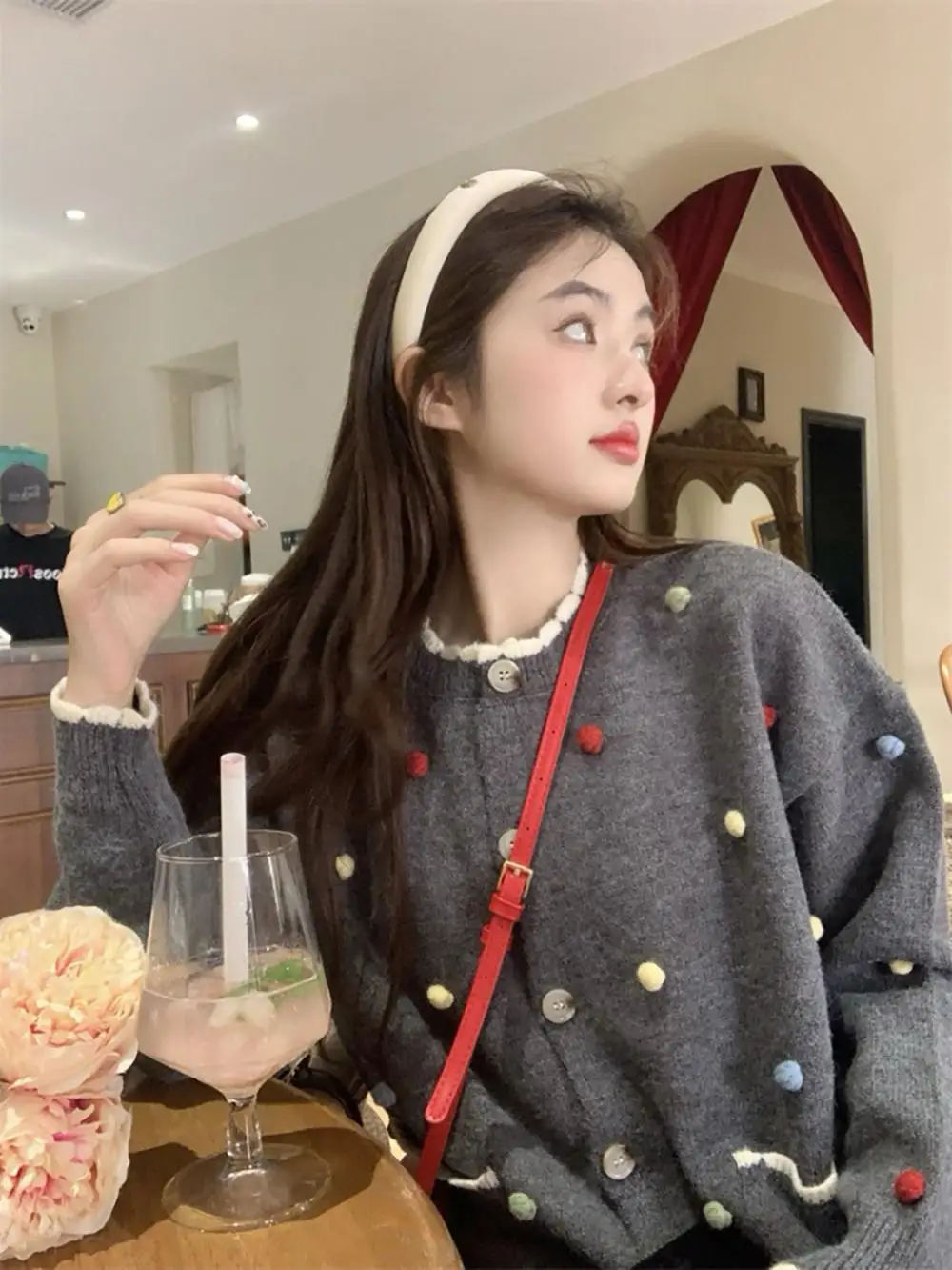 Fan Wenwen милый воскресный серый контрастный цветной кружевной вязаный кардиган