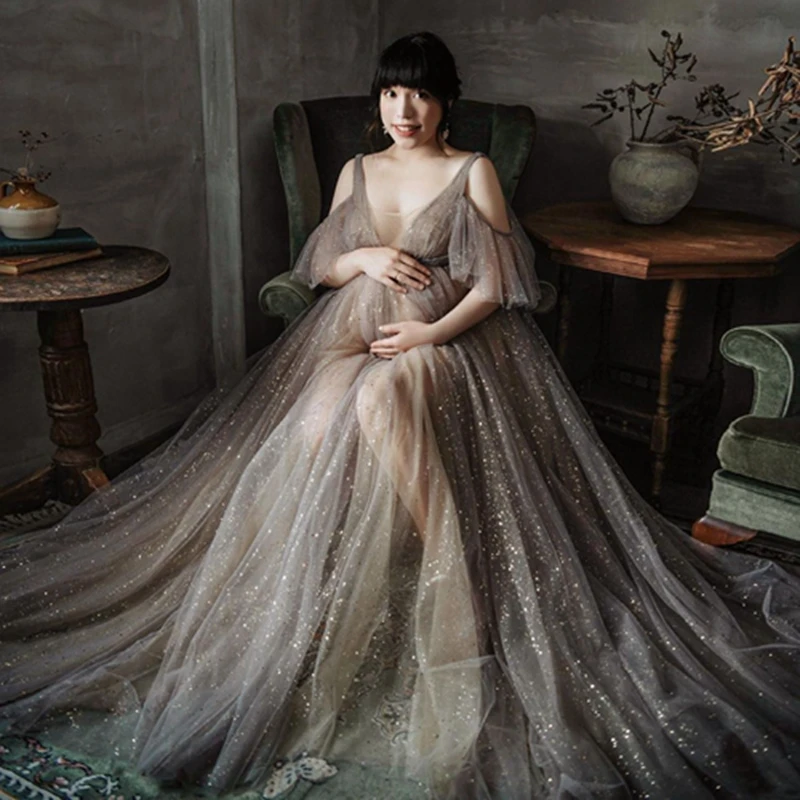

Pretty Sequins Champagne Long Maternity Dresses Sexy Sheer Spaghetti Bridal Gowns Photo Shoot Custom Made Pregnant Dress Glitter