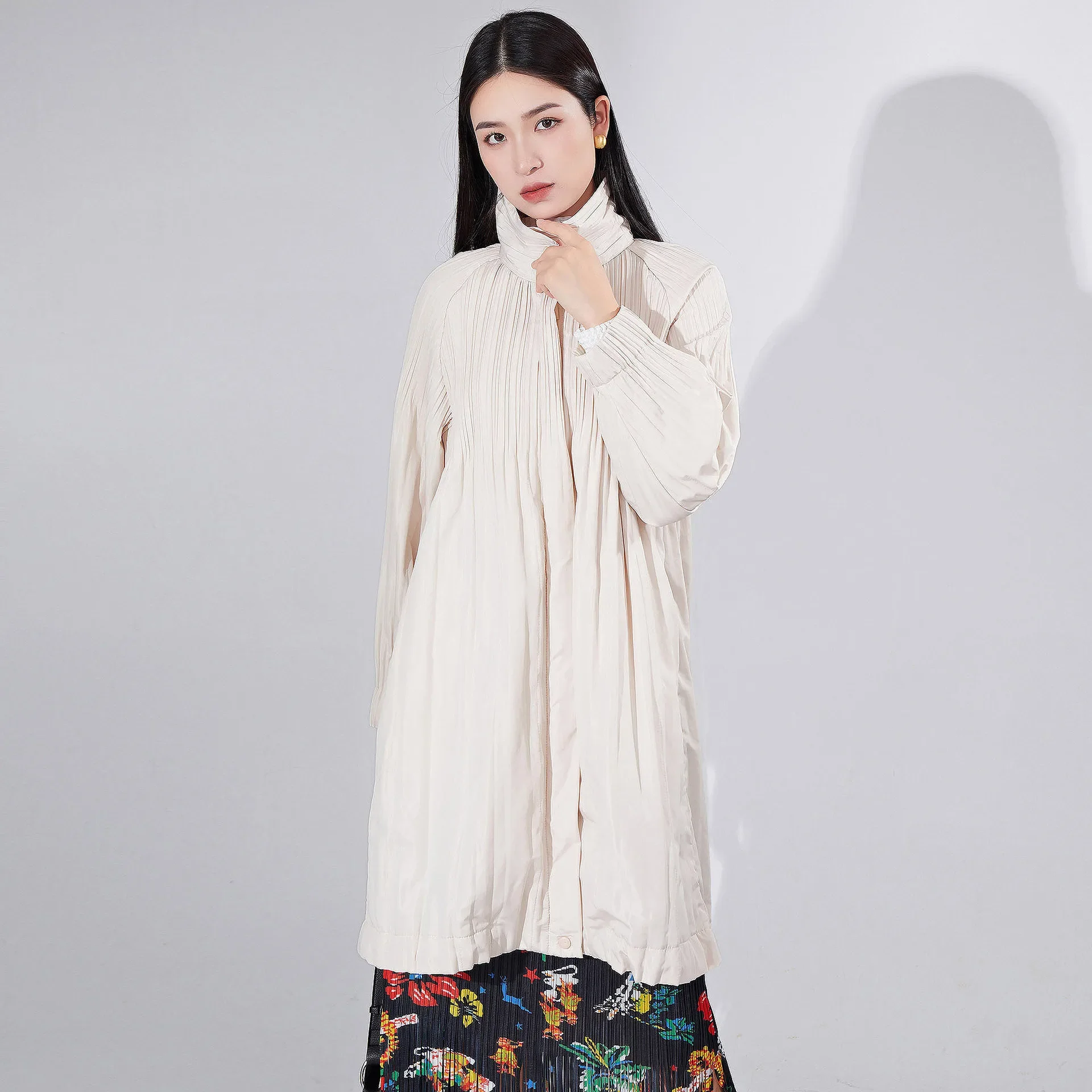 Плиссированная хлопковая зимняя женская Толстая теплая куртка средней длины на