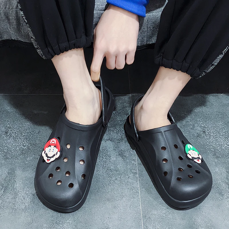 Пляжная обувь в Корейском стиле для женщин повседневные радужные садовые Кроксы