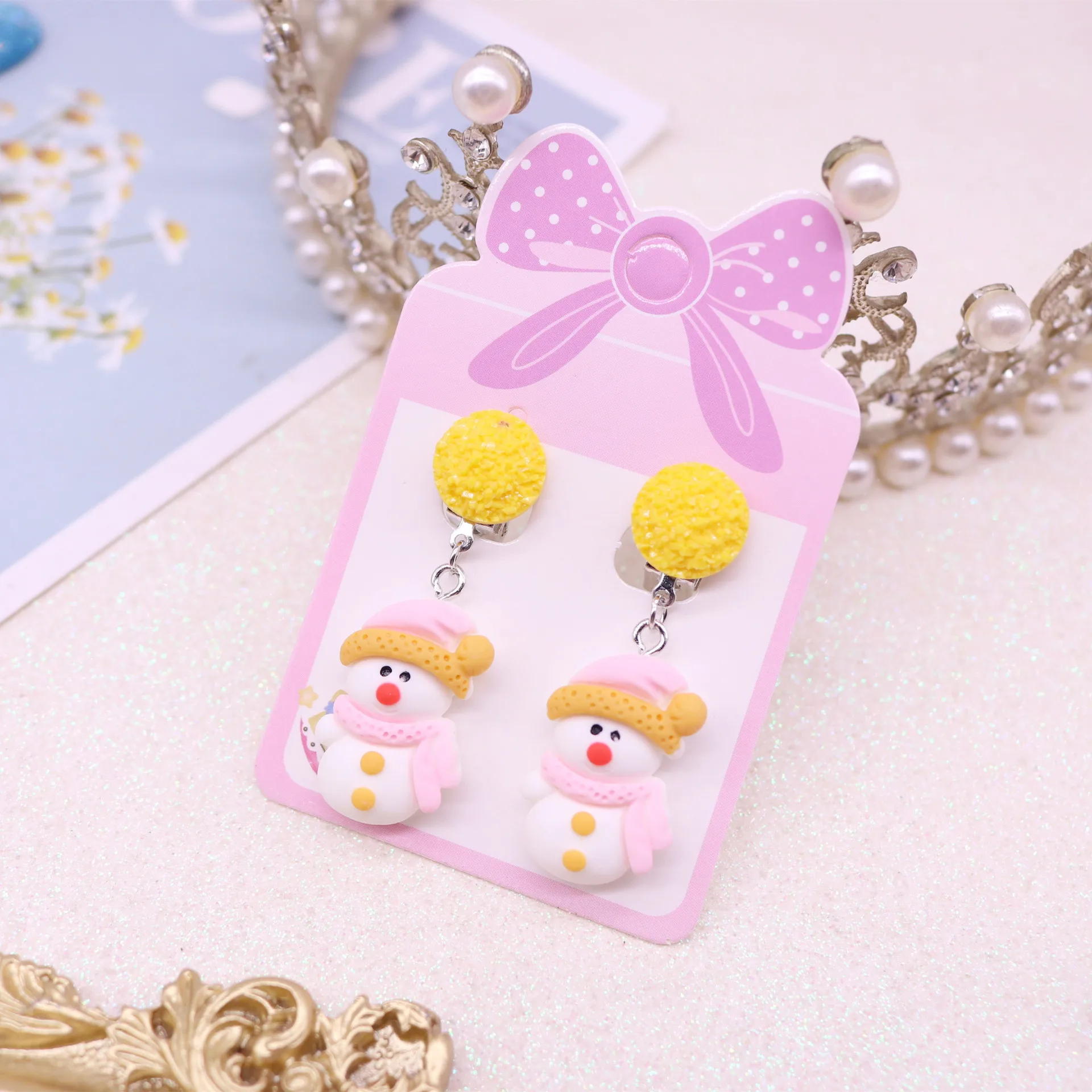 

Christmas Clips On Cute Kids Girls Elk Santa Claus Ear Clip Earrings Cartoon Cute Snowman Clip on Earrings No Piercing Gift