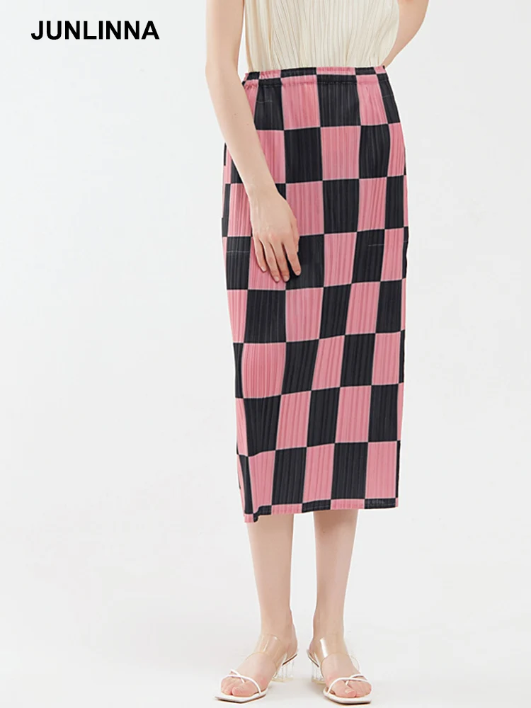 

JUNLINNA Pleated Women Skirt Summer New Fashion Plaid Printed A Style Half Dress Street Holiday Casual