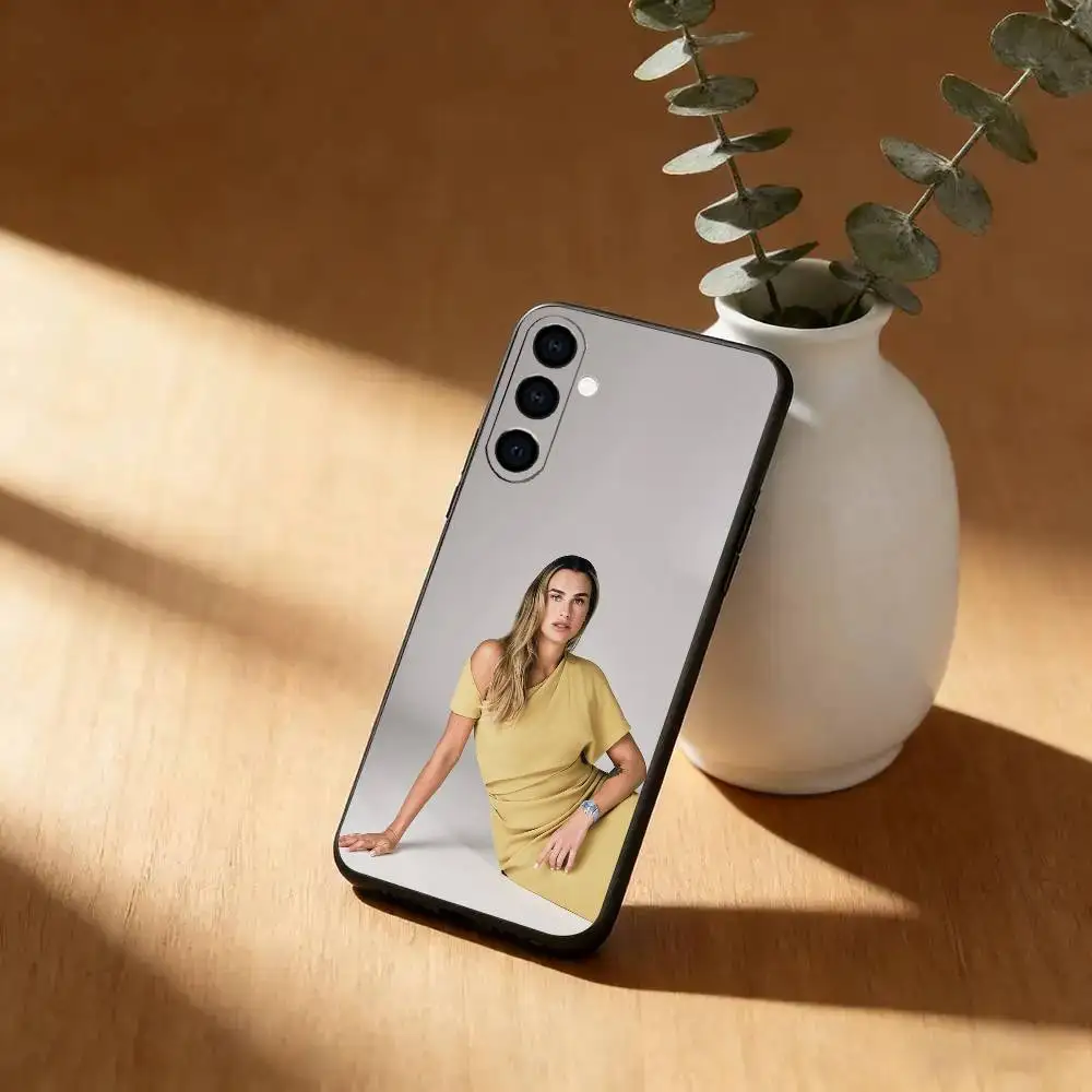 Фото Потрясающий чехол для телефона с изображением теннисистки Арины для Samsung A73 20,21s,22,31,32,52,53,72, мягкий черный корпус №5