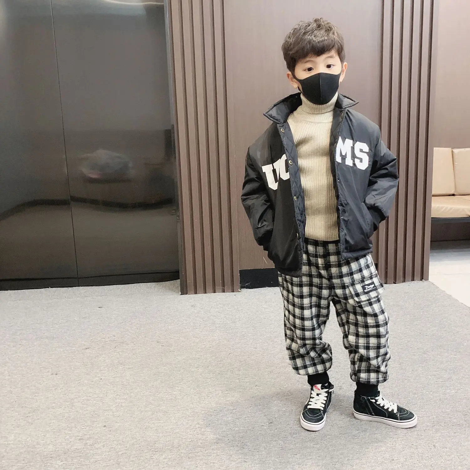 

2023 Boys' New Cotton Padded Clothes in Autumn and Winter Outdoor Casual children's Coat High Quality children's Fashion Top