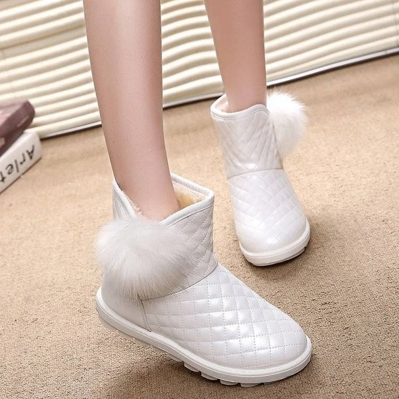 

Женские зимние ботинки, новинка 2022, бархатные водонепроницаемые Нескользящие ботинки на толстой подошве, зимние теплые ботинки и сапоги из ...