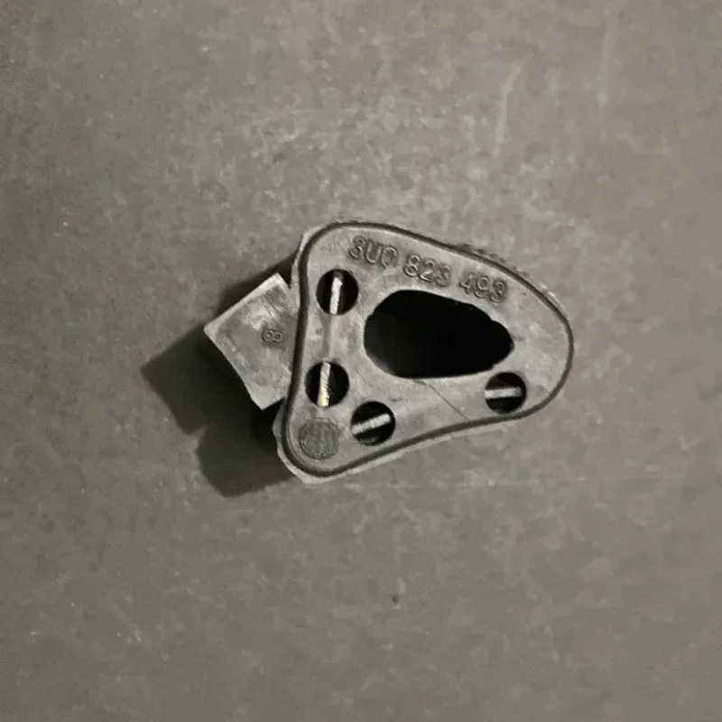 

Резиновый буфер капота двигателя, демпфирующая подушка отсека двигателя для Skoda Octavia 2007-2013, оригинальный 3U 0823493