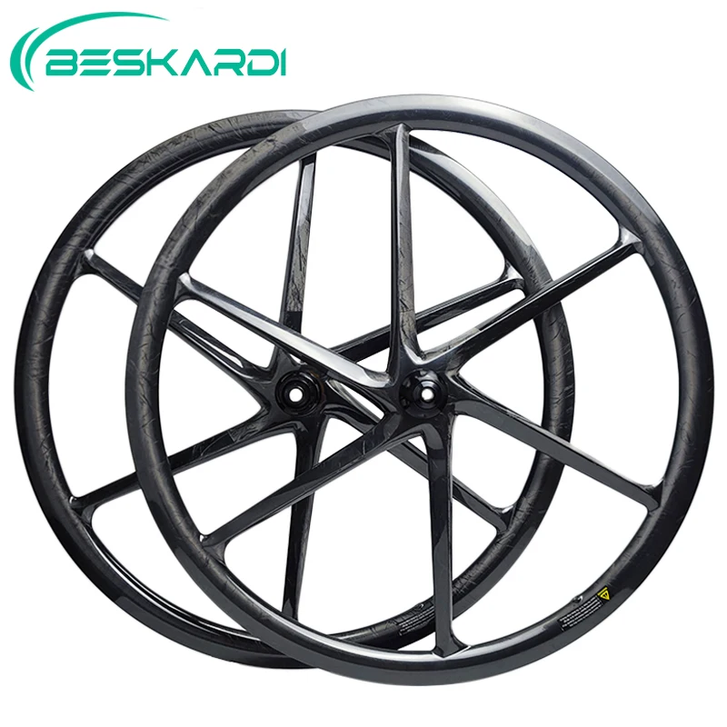 

700C 6 Spoke Carbon Wheels SixSpokes Super Light Ceramic Bearing 11 Speed Clincher Road Bicycle Parts BESKARDI UCI Standard