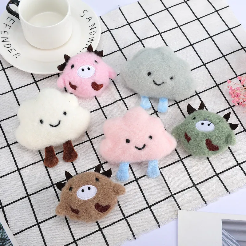 

New Creative Cute Cartoon Cloud Bear Pin Brooch Bag Clothes Lapel Pin Sweet Badge Plush Brooch Jewelry Gift For Children Girls