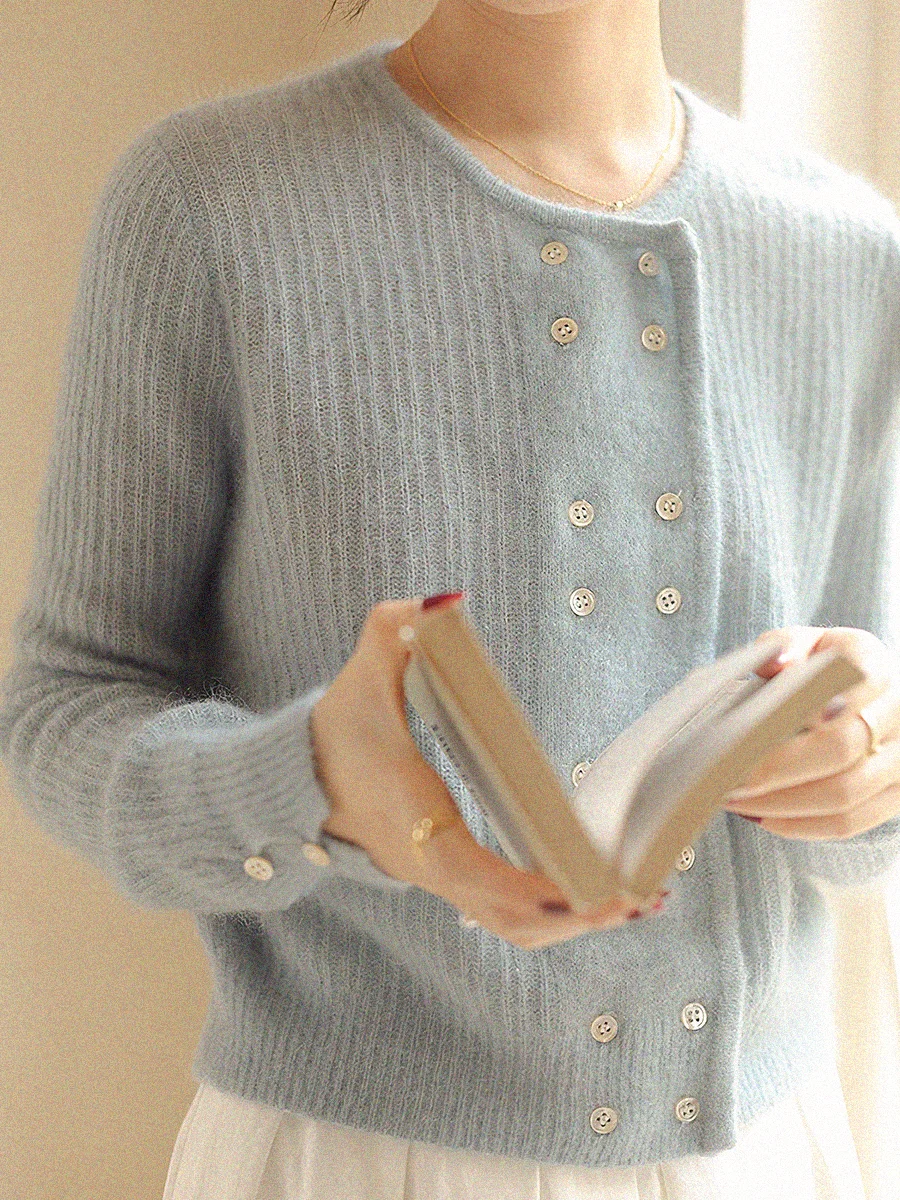 

Женский вязаный свитер, модный двубортный Кардиган с длинным рукавом и круглым вырезом, повседневный винтажный шикарный свитер-жилетка, ос...