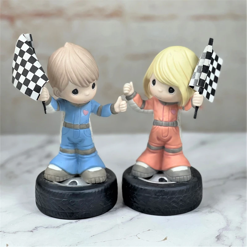 

Мультяшное творчество, американские драгоценные моменты, фарфоровые фигурки для мальчиков и девочек, украшения для дома, праздничный подар...