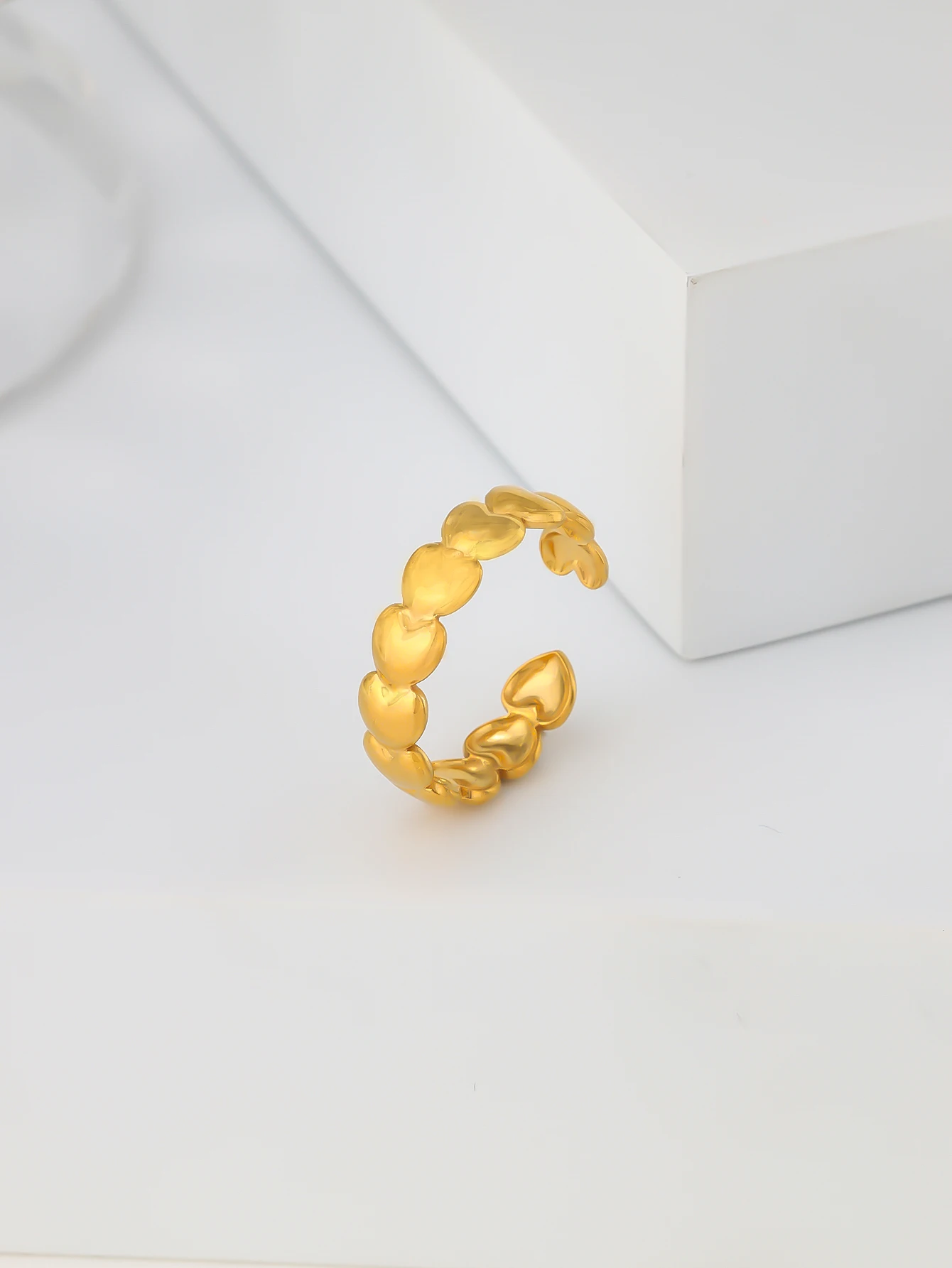 

Минималистичное кольцо в стиле INS, креативное дизайнерское нишевое минималистичное женское кольцо в форме сердца с медным покрытием, милое кольцо из настоящего 18-каратного золота
