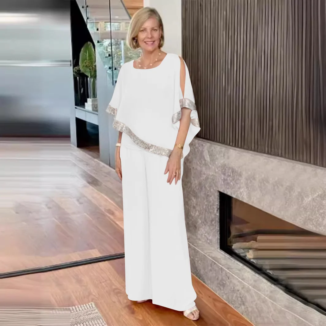 Женский брючный костюм с рукавом летучая мышь и блестками