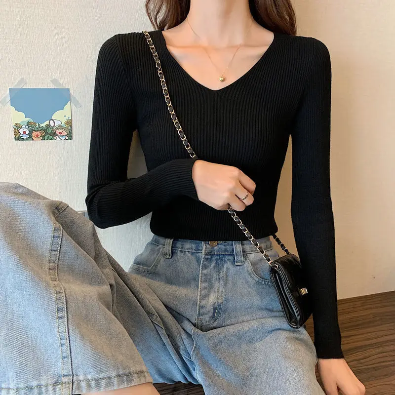 

Spring and Autumn Long Sleeve V-Neck Top Casual Solid Color Bottoming Shirt gray