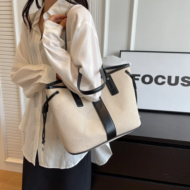 Casual Simple Commuter Tote Handbag Large Capacity Storage Bag for Women 2023 New Fashion Canvas Panel Contrast Shoulder Bags