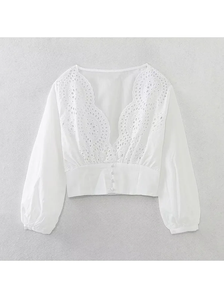 

PB&ZA Women New Fashion Embroidery Hollow Out Cropped Blouses Vintage V-Neck Button All-Match Casual Female Shirts Chic Tops