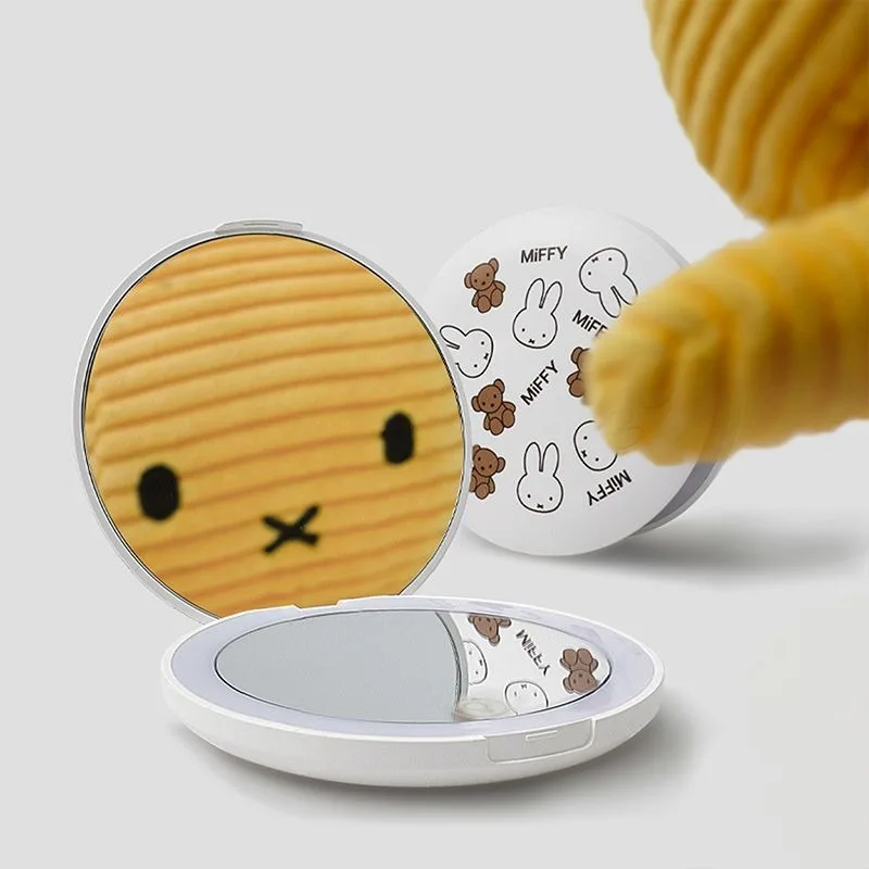 Светодиодное зеркало для макияжа Anime Miffy, круглое HD-зеркало премиум-класса с автоматической подсветкой, мягким освещением, регулируемой яркостью, компактное, портативное, для путешествий (art.: 3920dca0b07bc) - 3920dca0b07bc