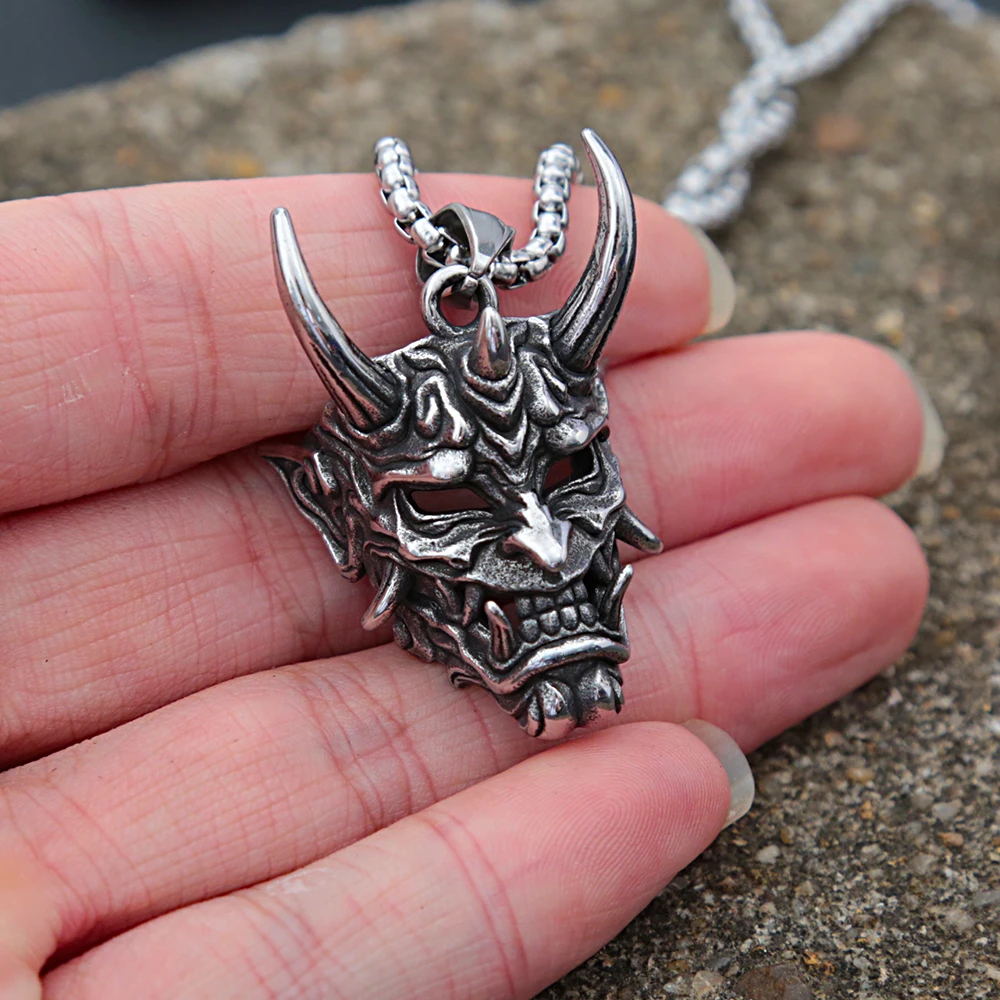 

Gothic Stainless Steel Fangs Prajna Mask Pendant Necklace Punk Hip Hop Retro Biker Men Demon Necklace Jewelry Gift Wholesale