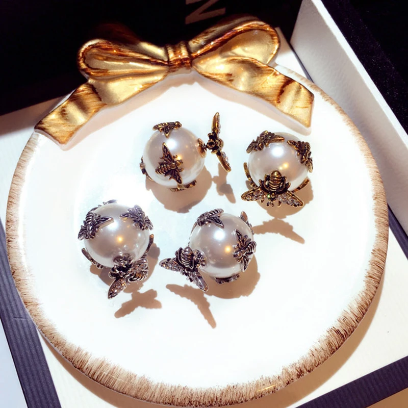 

Роскошные серьги в виде пчелы, винтажные жемчужные женские серьги, блестящие бриллиантовые серьги для женщин, ювелирные изделия, подарочные серьги, свадебные серьги