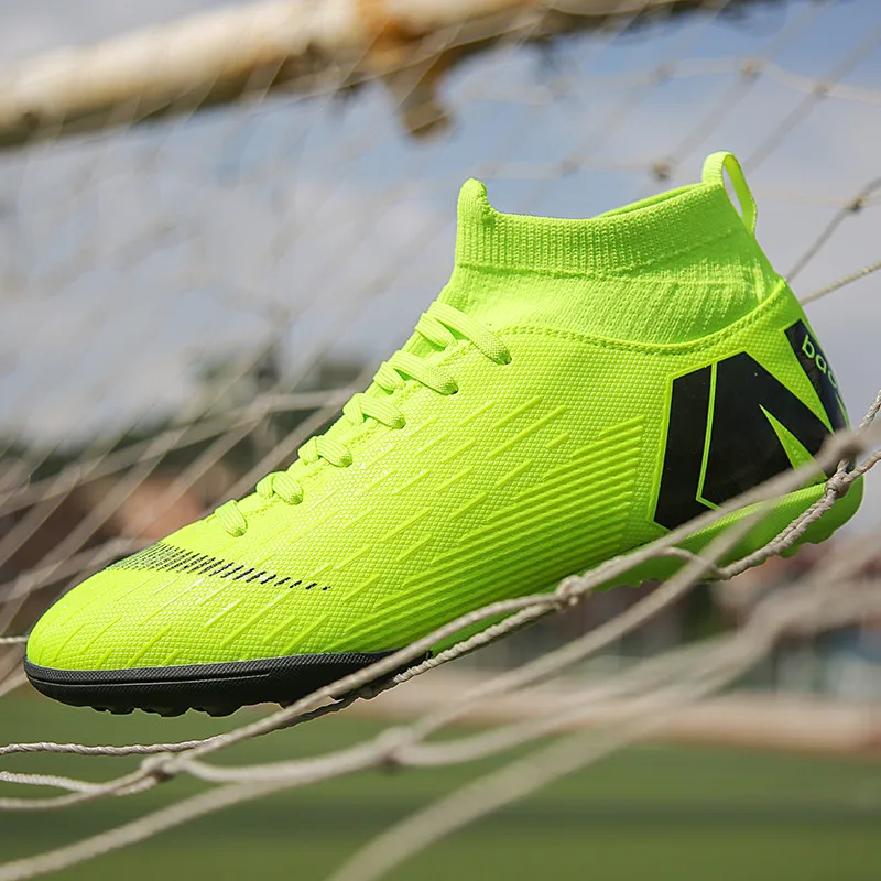 Spring Unisex Green Football Boots Men Turf Professional Soccer Shoes for Men Lace-up Non-slip Men's Football Shoes Size 35-45