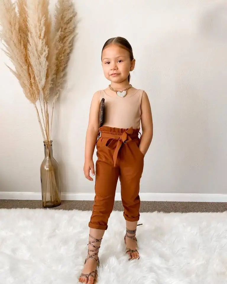 

Summer retro girls explosion style non-hooded vest bow chocolate trousers children's suit