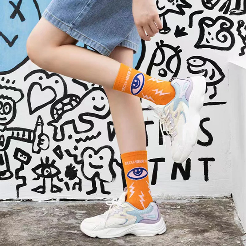 3 Pairs/Box Hot Funny Smiley Eye Stockings Cotton Streetwear Harajuku Hip Hop Expression Long Soft Pack Gift for Men Women Socks