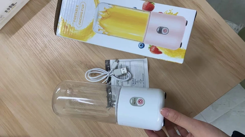 2023 New Portable Blender Juicer Cup, Rechargeable Single Se