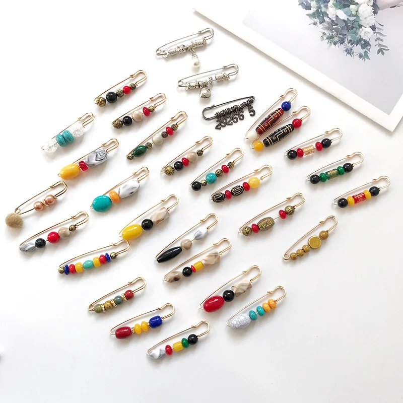 

Fashion Ethic Beads Brooches Vintage Color Acrylic Brooch Buckles Bohimia Antique Charms Brooches For Coat Waist Tighting Pins