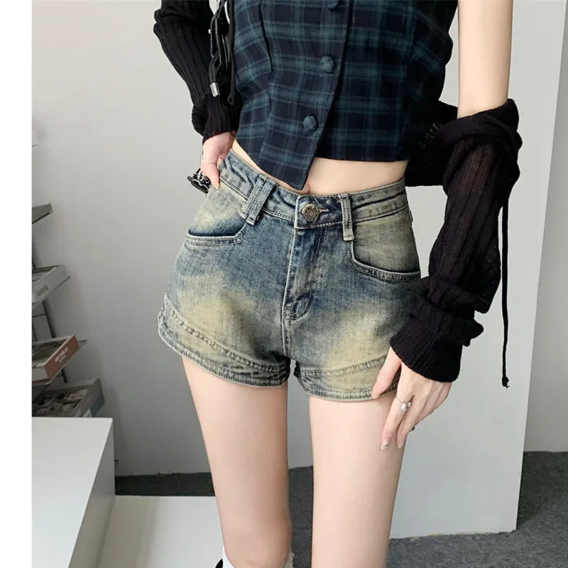 American Spicy Girls Made Old Denim Shorts Women 2023 Summer Design High Waist Slim Fit Versatile Hot Pants