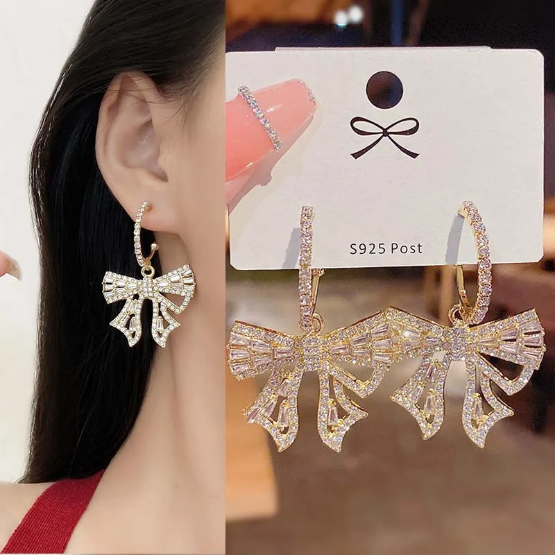 

2021 New Trendy Bowknot Earrings For Women Fashion Gold Color Rhinestone Pendant Earring Girls Wedding Birthday Jewelry Gifts