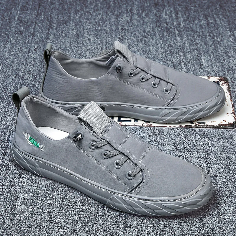 

Men's Sneakers Casual Breathable Comfort Vulcanized Canvas Shoes for Men 2021 Fashion Flats Lace-up Footwear Tenis Masculino