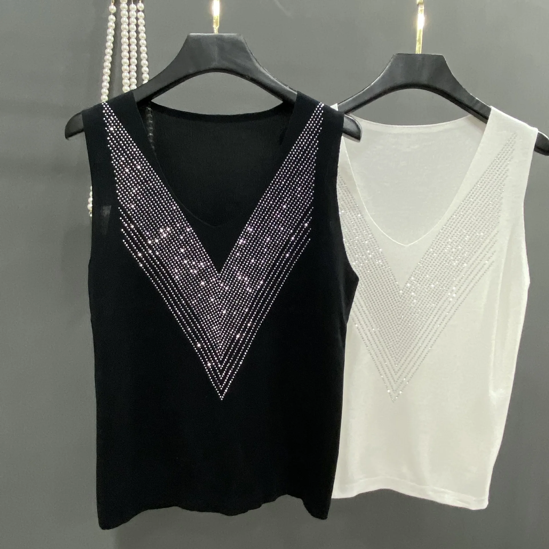 

Women Slim Diamonds Vest Solid Color Stretchy Sleeveless Tees Summer Thin Glitter Camis Tank Tops Clothing Chaleco de verano