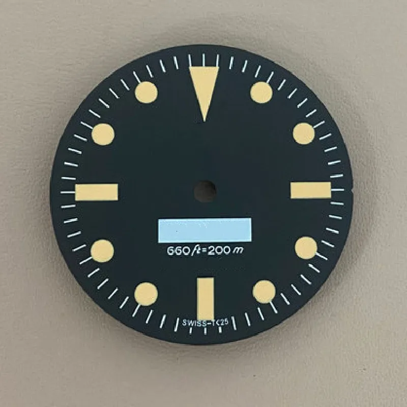 Vintage dial 28.5mm black with C3 green luminous suitable for SKX007 watch accessories NH35/8215/2836 movement