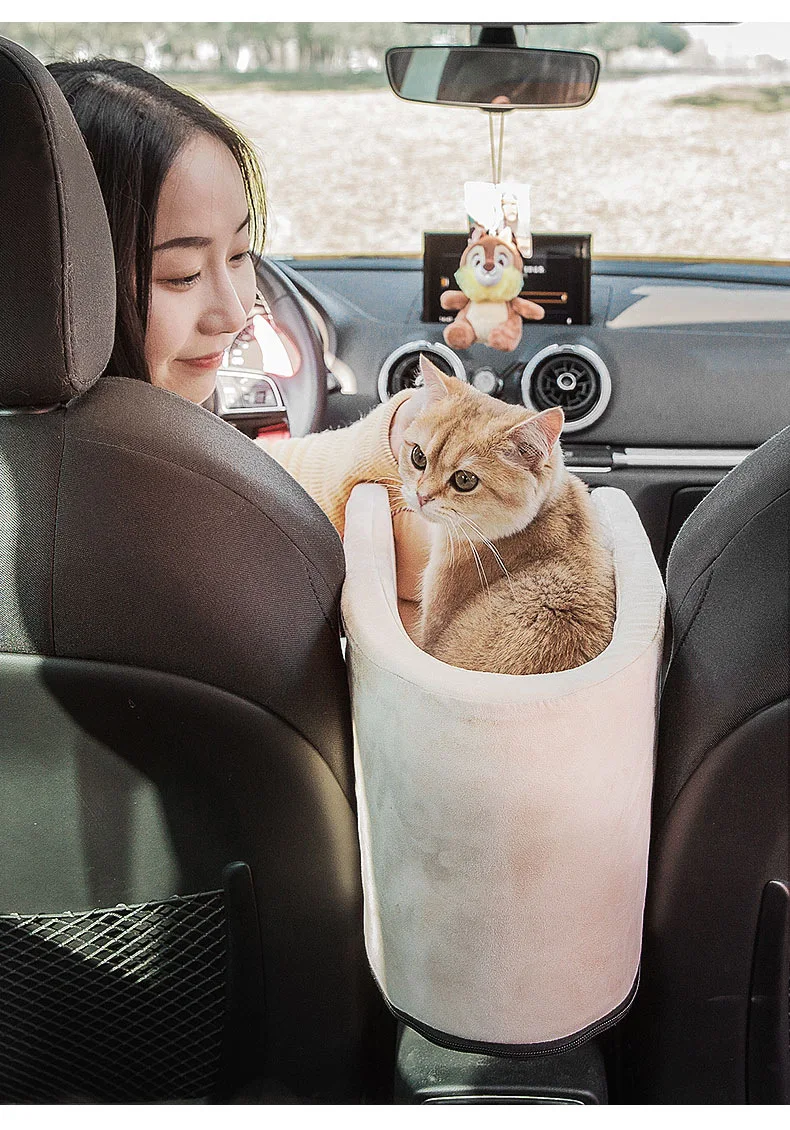 

Medium Small Pet Safety Seat Control Console Pet Nest Portable Pet Dog Car Seat Car Armrest Box For Small Dog Cat Travel