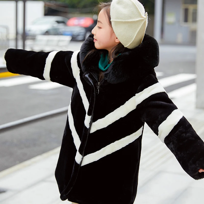 

2022 Winter Teenage Kids Overcoats Faux Fur Warm Children Coats Thick Baby Girl Jacket Toddler Outerwear Windproof Snow Clothes