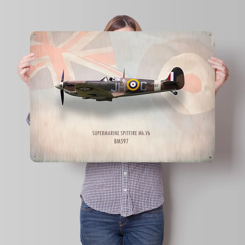 Фото Металлический 3D-постер Supermarine Spitfire Mk Vb BM597 с индивидуальным текстовым дизайном, винтажная жестяная табличка для декора спальни и комнаты №1
